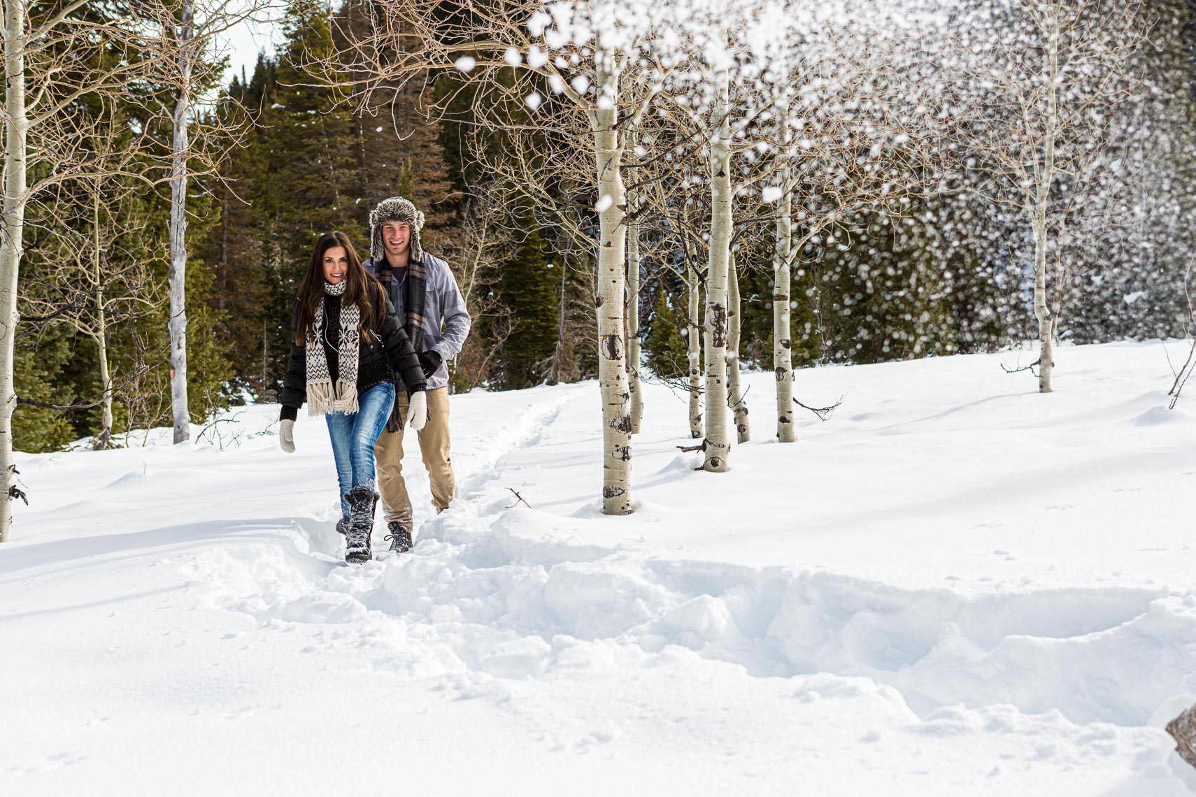 Millenial Couple Snowball Fight in Utah | Michael DeYoung