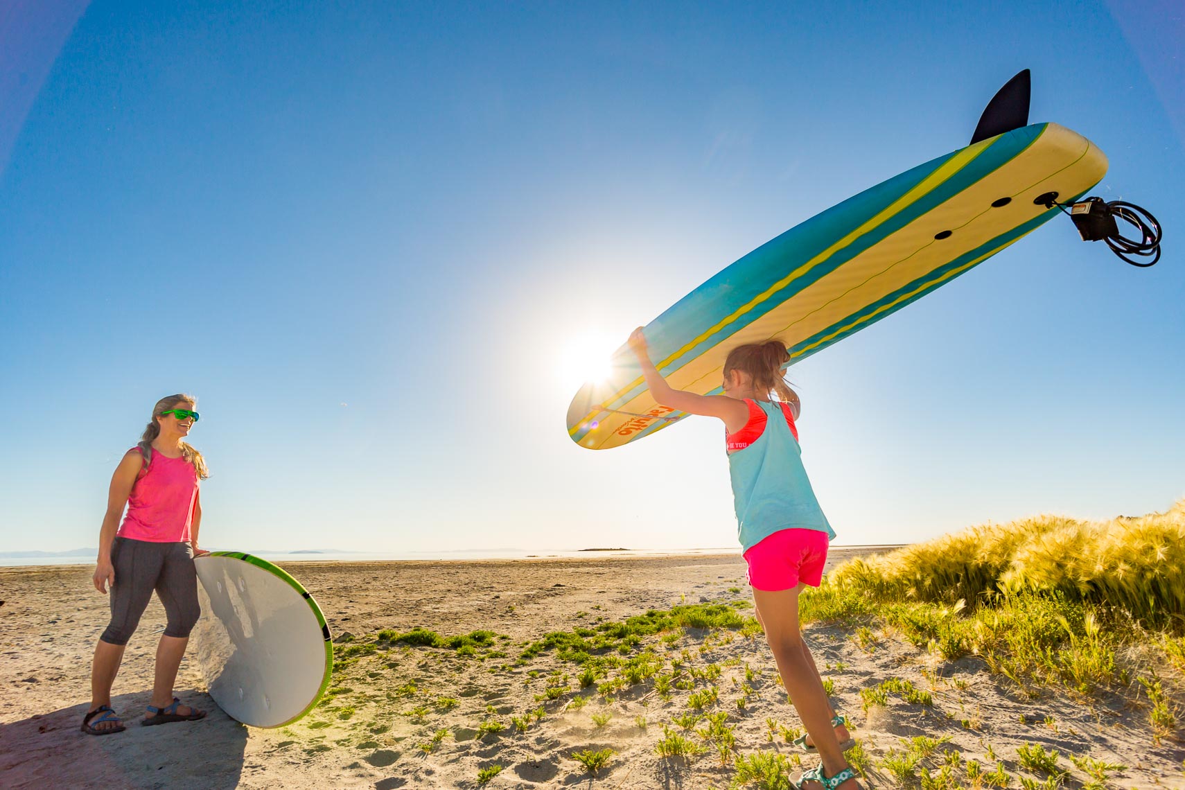 Young Girl Carries Paddle Board Utah | Michael DeYoung